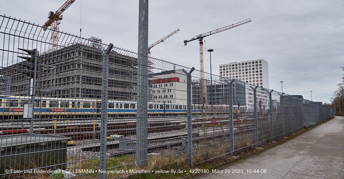 29.03.2023 - Baustelle REVO und Umgebung in Neuperlach